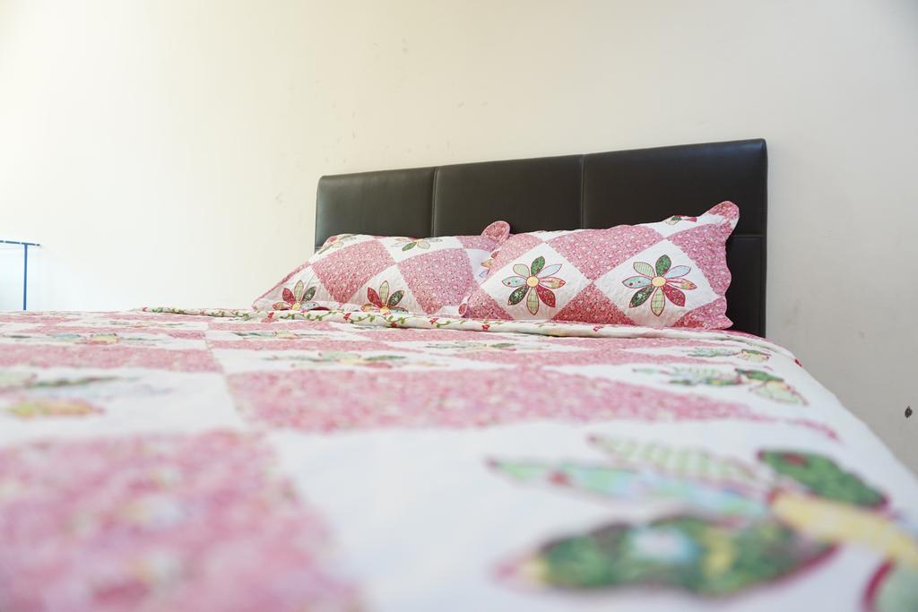 Warisan Indah Homestay Klia 1 Melayu Sahaja Сепанг Екстер'єр фото